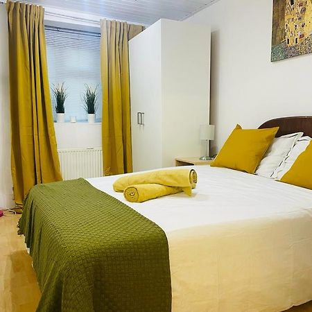 Cosy Flat Close To East Finchley Station Londra Esterno foto