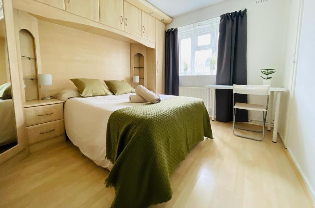 Cosy Flat Close To East Finchley Station Londra Esterno foto